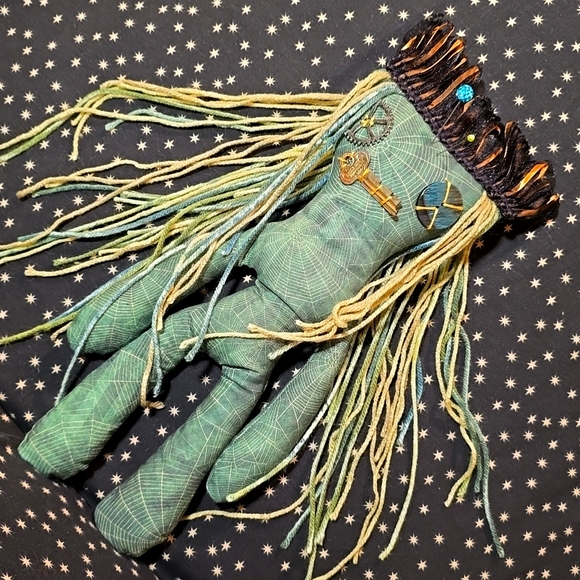 Voodoo Doll - Picture 1 of 4